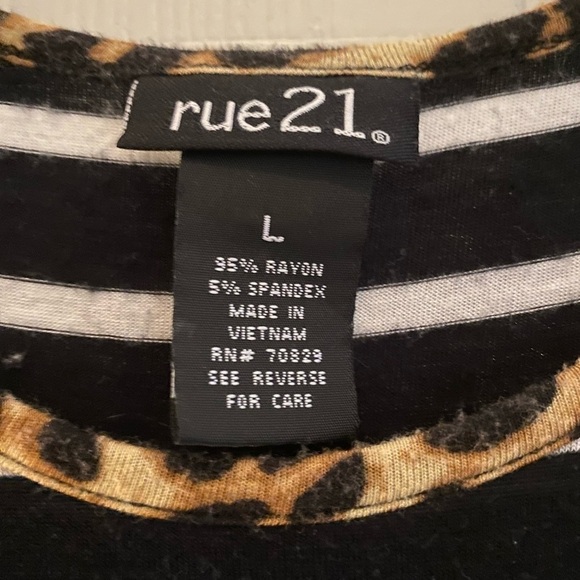 Womens Tunic - Picture 5 of 5